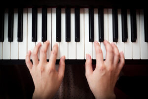 piano two hands